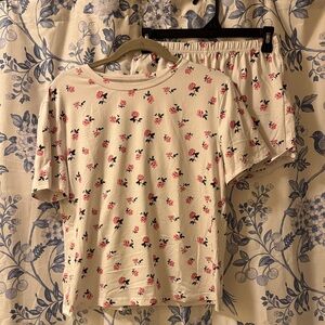 SHEIN Cream Floral Short Sleeve Pajama Set with Pink Roses